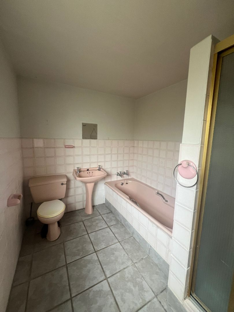 To Let 1 Bedroom Property for Rent in Cotswold Eastern Cape